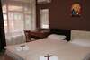 hotel_img